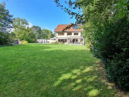 13-Zimmer-Einfamilienhaus zum Kauf in Emden-Wolthusen - inkl. zus. Baugrundstücken