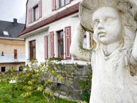 Großes familienfreundliches Wohnhaus in Großolbersdorf