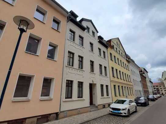 **1-Raumwohnung mit kl. Terrasse in Buckau**