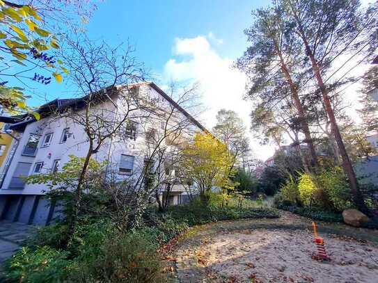 Sehr große Penthouse-Wohnung*2 Etagen*Lift*herrliche Umgebung*