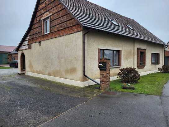 Günstiges 6-Raum-Einfamilienhaus in Luckau