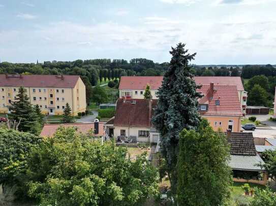 Modernisierungsbedürftiges Einfamilienhaus in Bahnhofsnähe