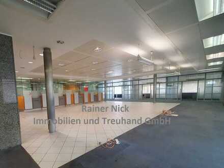 Top Lage / Top Ladenlokal Einzelhandel am Rathaus in Duisburg Alt Hamborn