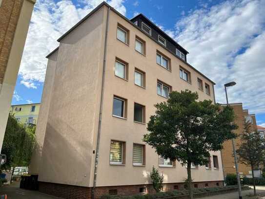 Östliches Ringgebiet - Helle und super aufgeteilte 2-Zimmerwohnung mit Balkon + EBK