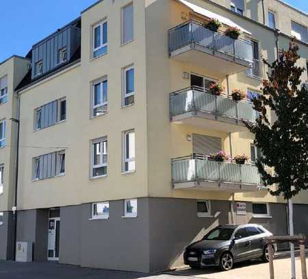 Lichtdurchflutete Wohnung in Innenstadtlage mit Balkon! Altengerecht