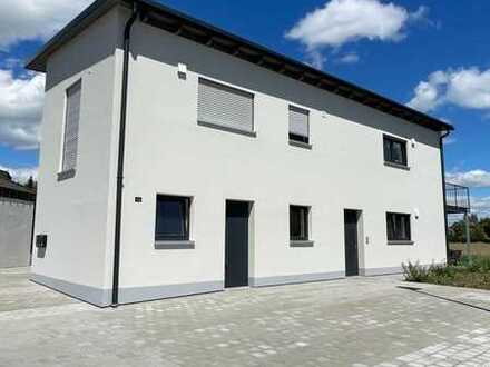 Geschmackvolle Wohnung mit drei Zimmern