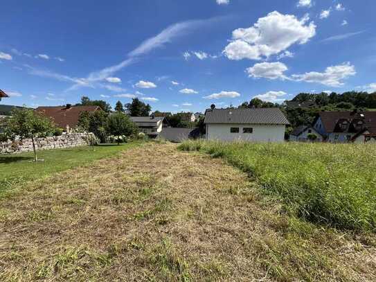 Bauland mit viel Potenzial und Renditeobjekt in ruhiger Lage