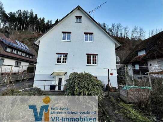 Charmantes Dreifamilienhaus in idyllischer Lage von Oberwolfach!