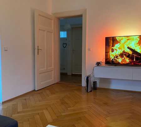 Nürnberg - Maxfeld: 5-Zimmer-Wohnung mit Balkon (Nähe Stadtpark/U-Bahn Maxfeld)