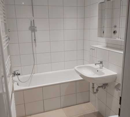 Schöne, helle und renovierte 3-Zimmer-Wohnung mit Balkon in Kaiserslautern-Ost