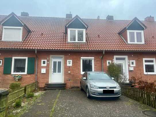 Gepflegtes Reihenmittelhaus in ruhiger Lage von Ahlhorn.