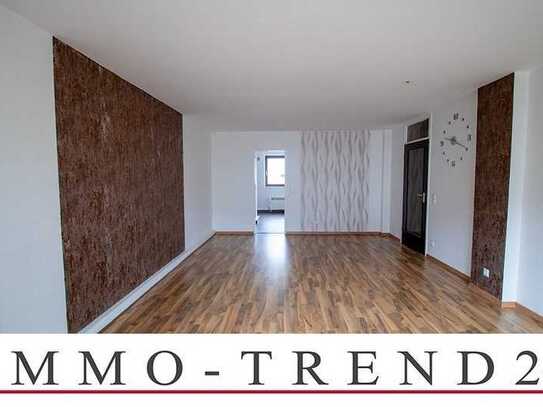 Gepflegte 2 Zimmer-Wohnung mit Balkon in Mönchengladbach-Rheydt (City)