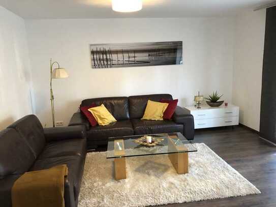 Fully Furnished , Voll Möbliert - Oberursel City - 3 Zi. Küche, Bad & Garten - ab sofort