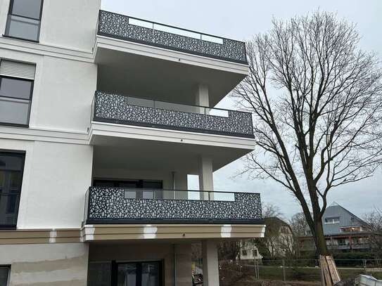 Erstbezug !!! Lichtdurchflutete 3 Zimmer Wohnung mit großem Balkon und Blick auf die Aa