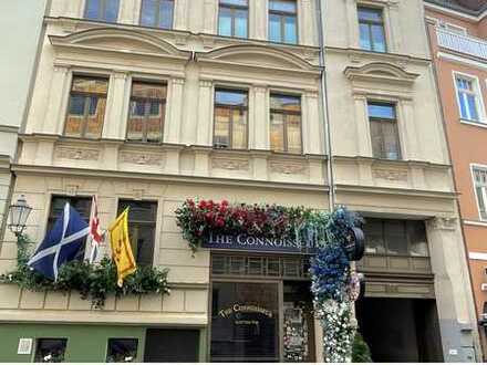 Höll-Immobilien vermietet schöne 3-Raum-Wohnung mit Balkon ab 15.04. zu beziehen.