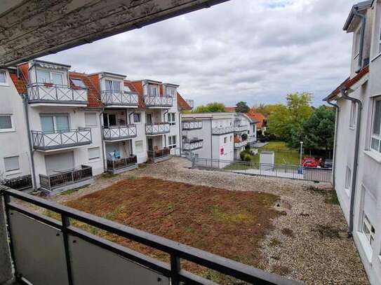 3 Zimmerwohnung mit Balkon in Mahlsdorf/Hultschiner Damm