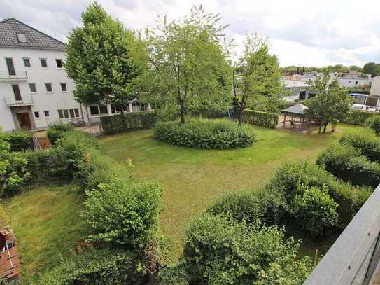 TOP gepflegte 2 Zimmer - Wohnung mit Balkon