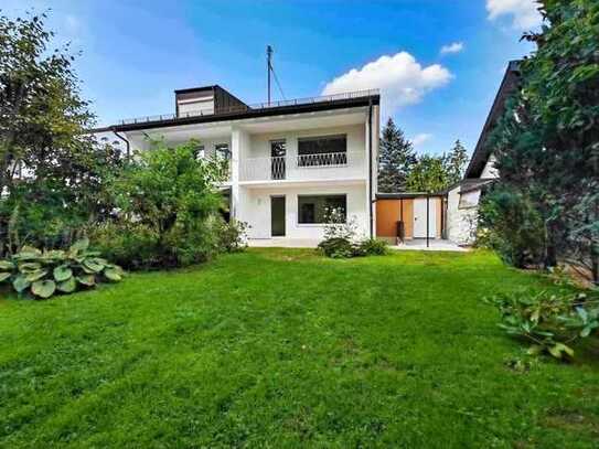 Erstbezug nach umfangreicher Sanierung - moderne Doppelhaushälfte mit großen Garten in ruhiger Lage