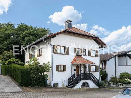 Ein-/Zweifamilienhaus in idyllische Wohnlage im Eichwäldchen