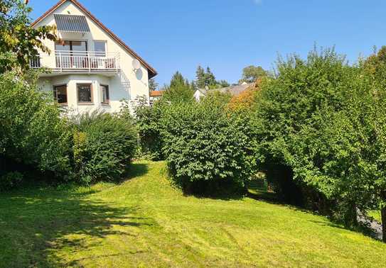 4-Zimmer-Maisonette-Wohnung (über 2 Etagen) mit Nutzfläche und großem Garten in Heidenrod