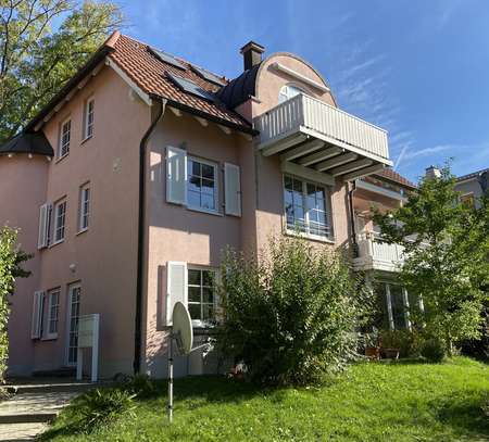 Attraktive 5-Zimmer Wohnung, Am Horn in Weimar.