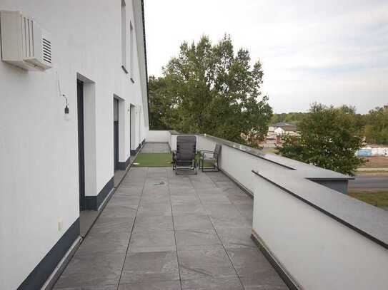 Hochwertige Penthousewohnung mit Dachterrasse und Dachboden