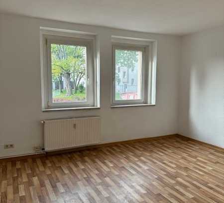 Sehr schöne 4-Raum-Wohnung im 2.OG