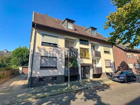 CHARMANT! Vermietete 56 m² Dachgeschosswohnung mit Garage in zentraler Lage zu verkaufen.