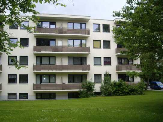 Freundliche 3-Zimmer Wohnung am Hachinger Bach