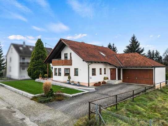 Perfekt für die Familie! Einfamilienhaus mit schönem Garten und Ausbaupotential