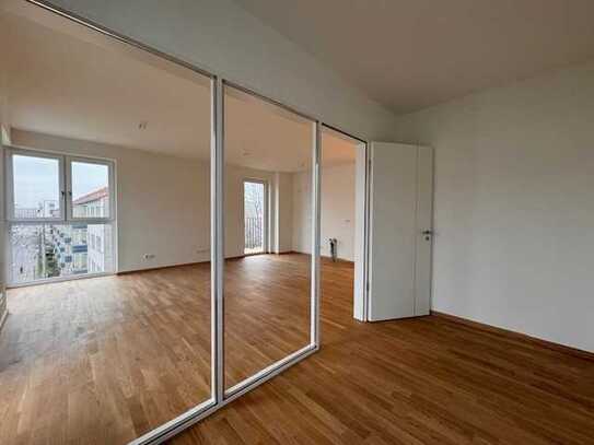 ** 4 Zimmer | NEUBAU | Stellplatz | großzügiger Balkon | Dusche und Wanne | ab 04/25 **