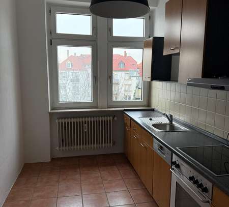 Helle 2 ZKB Altbauwohnung in Mannheim