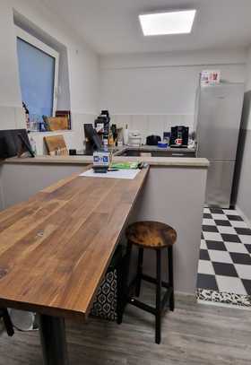 2 Zimmer, Küche , Bad - Wohnung im Souterrain zu verkaufen