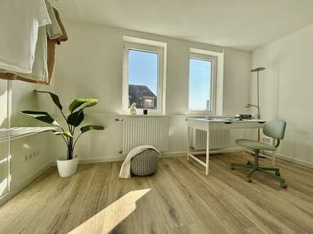 Entdecken Sie Ihre Traumwohnung: Modernes 1-Zimmer-Apartment in Köln Mülheim - Erst