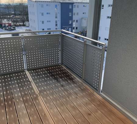 Zweitbezug mit Balkon: exklusive 2-Zimmer-Wohnung in Mühldorf Nord