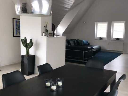 Exklusive Dachgeschoss-Wohnung, 148 qm Wohn/Nutzfläche in Pfullingen von privat zu verkaufen