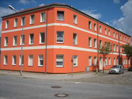 Top!! Tolle helle 2,5-Raum-Wohnung in Bahnhofsnähe!
