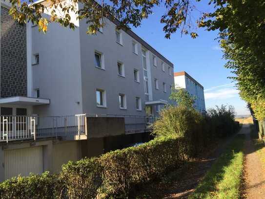 Helle, moderne Wohnung in Wiesbaden-Erbenheim