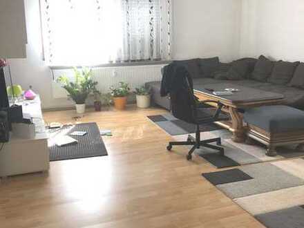 Gemütliche 3 Zim. Wohnung