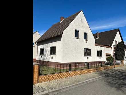 Familienhaus mit sehr viel Potential in bester Lage!