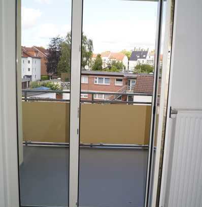 3-Zimmer-Wohnung mit gehobener Innenausstattung mit Balkon und EBK in Lünen