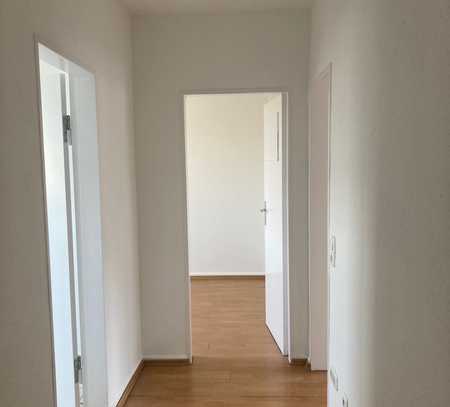 Helle, renovierte 3 Zimmerwohnung in Köln Pesch!