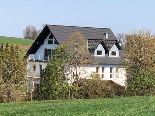 Freundliche 2-Zimmer-Wohnung mit Balkon in Drolshagen OG4