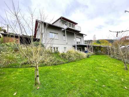 Exklusives EFH (KFW 55-Haus) mit großzügigem Grundstück in sonniger Panoramawohnlage
