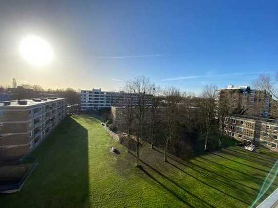 Gemütliche 4-Raum-Wohnung mit 2 Balkonen in gepflegtem Wohnpark