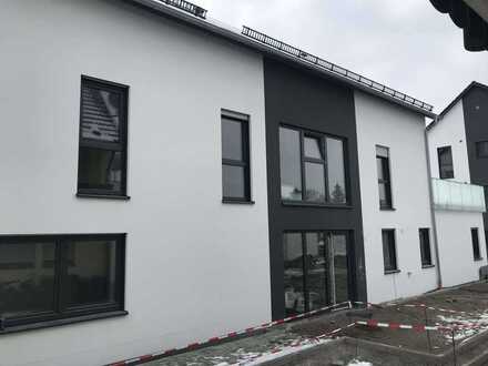 Exklusive 3-Zimmer-DG-Wohnung mit Balkon in Weißenhorn