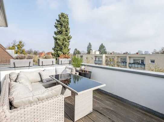 **Traumhaftes Loft-Dachgeschoss mit großer Terrasse**