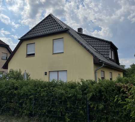 Moderne 2-Raum-Wohnung in Blankenburg mit Gartennutzung, Terrasse und EBK in 13129 Berlin