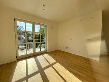 Exklusive 1-Zimmer-Wohnung mit Einbauküche und Balkon in Berg