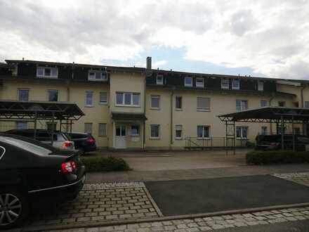 Freundliche 4-Zimmer-Wohnung mit Terrasse in Coburg